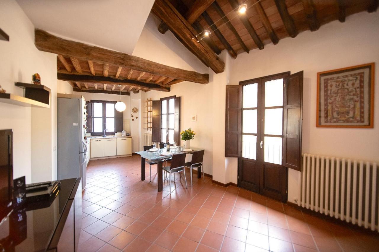 Serena Apartment, Cosy Close Center Town Lucca Exterior foto